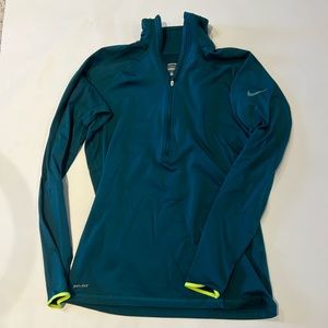 Large Nike Pro Dri Fit 1/4 Zip
